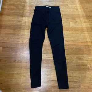 Black Levi skinny jeans